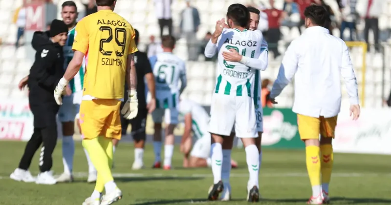 1. Lig de 10 kişi kalan takım maçı çevirdi! Zirveye ortak oldu