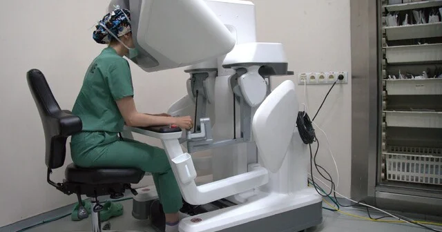 Doktor Türkiye de bir ilk olduğunu söyledi: Hastaya 1400 kilometre uzaktan ameliyat Muş Son Dakika Haberleri Habertürk Yerel Haberler