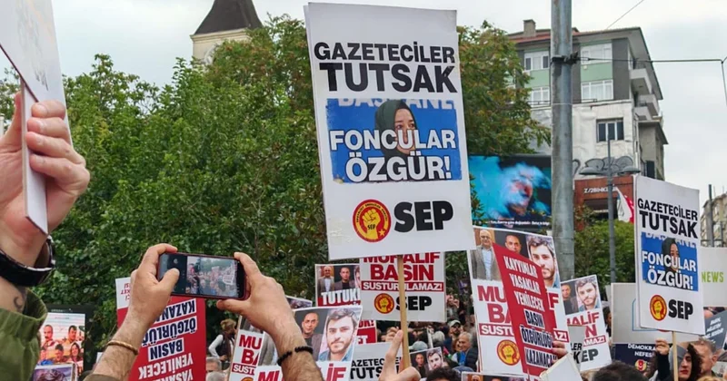 Gazeteciler sokakta: 10 ilde ortak eylem Sözcü Gazetesi