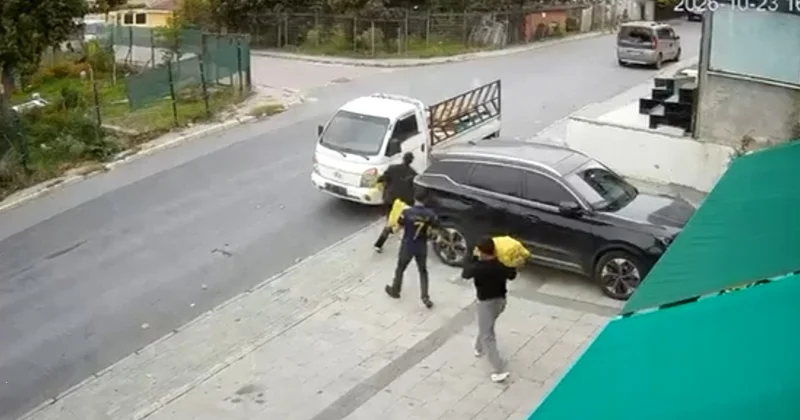 Avcılar da 3 kişi plakasız kamyonetle 200 kilo patatesi dakikalar içinde çaldı