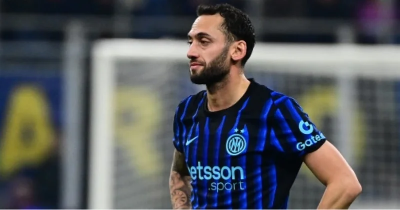 Milano derbisinde Hakan Çalhanoğlu krizi: Pahalıya mâl oldu