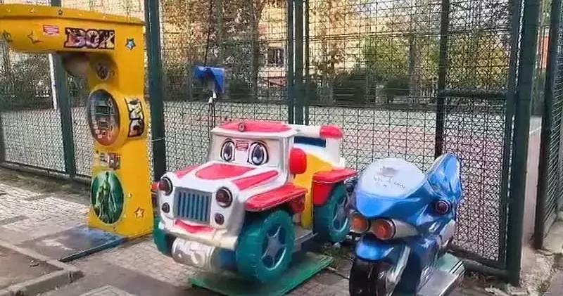 Bağcılar da elektrikli oyuncaklara binen 5 çocuk akıma kapıldı