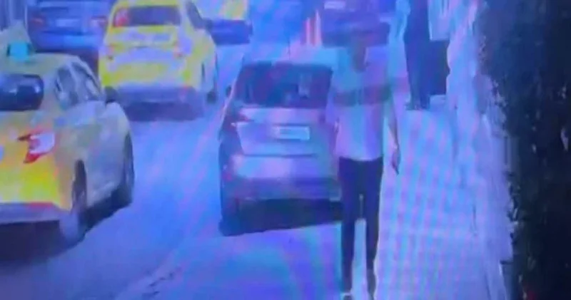 Beyoğlu nun göbeğinde havaya ateş etti: Yakayı ele verdi