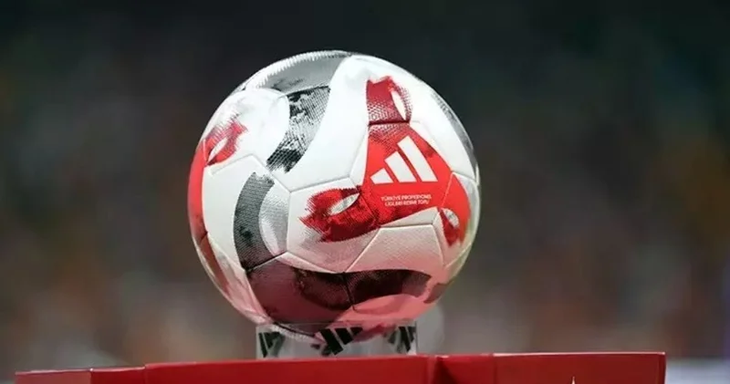 Süper Lig de 2 maç var: İşte ilk 11 ler