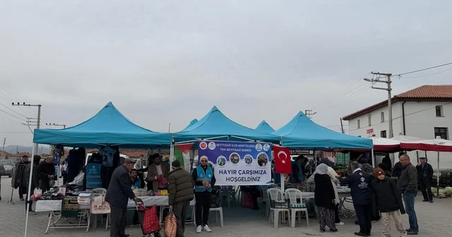 Kırka da geliri Gazze ye ulaştırmak amacı ile hayır çarşısı açıldı Eskişehir Haberleri
