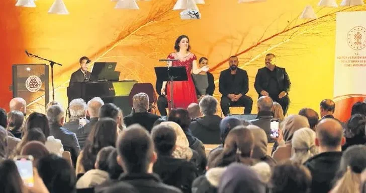 İLKER GEZİCİ İkinci opera ve bale festivali Bayburt’ta başladı