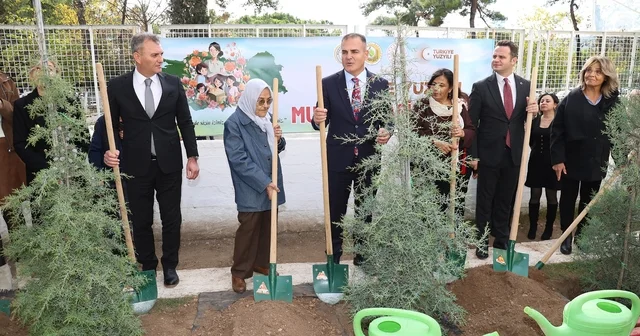 Muğla da 16 bin 453 öğretmen için 16 Bin 453 fidan toprakla buluşuyor Muğla Haberleri