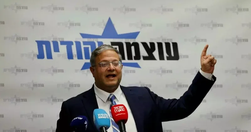 Haaretz yazarından kan donduran idam analizi: Şehir meydanında asalım!