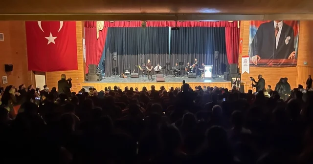 Yeni atanan öğretmenlere, Öğretmenler Günü nde yemin töreni düzenlendi Siirt Haberleri