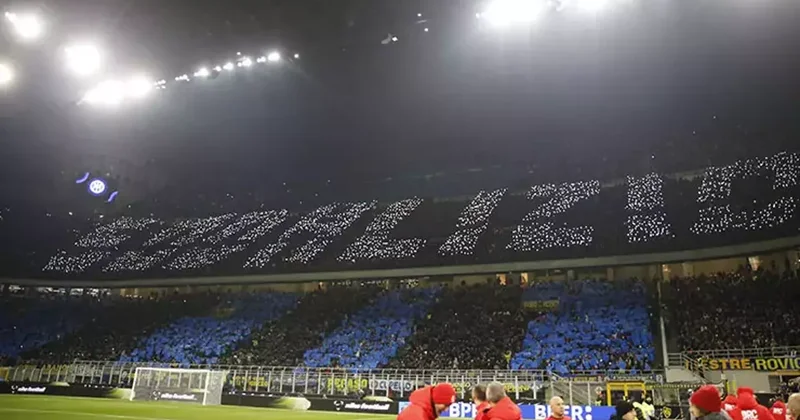 Yasaklı koreografiyi telefon ışıklarıyla yaptılar! Inter Milan maçında tarihi olay... Fanatik Gazetesi Futbol Haberleri Spor