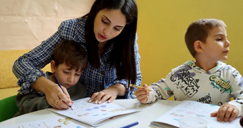 15 bin öğretmen daha eğitim ordusuna katıldı