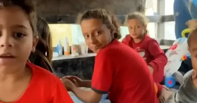 Gazze’nin yetimleri yürekleri burktu: Açlık içinde yaşıyoruz VİDEO İZLE