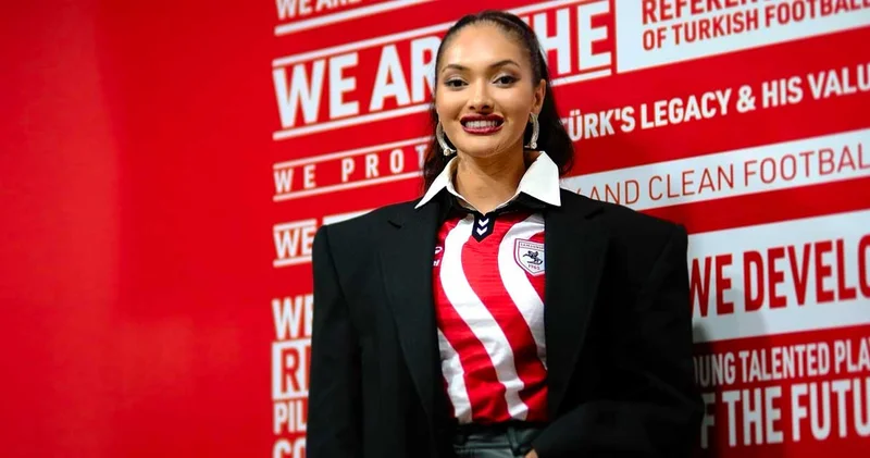 Yüksel Yıldırım ın kızı Zeycan Rochelle den Beşiktaş tepkisi