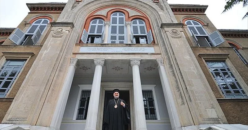 Papa nın çantasında Heybeliada Ruhban Okulu var Sözcü Gazetesi