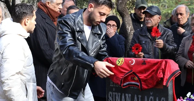 Milli kaleci Sinan Alağaç, vefatının 40 ncı yılında anıldı Eskişehir Haberleri