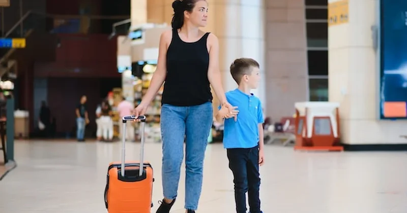 Rus kadın herşeyini bıraktı, çocuğuyla İstanbul da kayboldu: Polis onları arıyor Sözcü Gazetesi