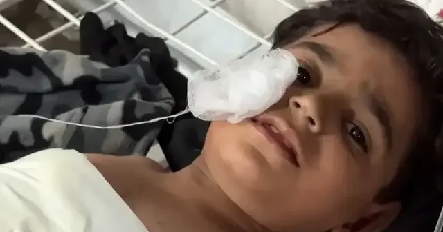 İsrail in bıraktığı mühimmat infilak etti: 3 Gazzeli çocuk yaralandı VİDEO İZLE