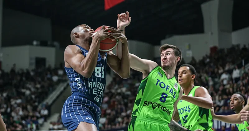 TOFAŞ evinde Anadolu Efes i mağlup etti!