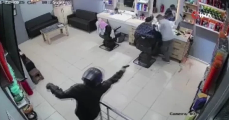 Saç kesimi sırasında berberi vurmuşlardı: 2 şüpheli yakalandı