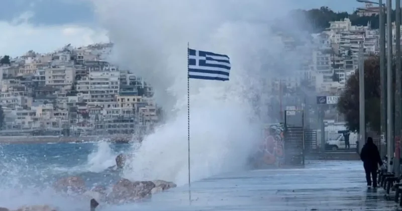 Yunanistan da OHAL ilan edildi! Şiddetli yağışla altyapı sorunlarına neden oldu