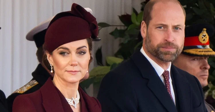 İhanetin karanlık gölgesi peşini bırakmıyor: Canı yandıkça odalara kapandı: Lütfen o kadını hayatımızdan çıkar!