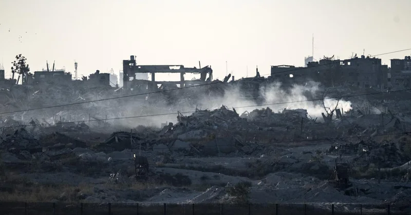 Soykırımcı İsrail in ateşkese rağmen Gazze de sürdürdüğü saldırılarda 4 Filistinli hayatını kaybetti