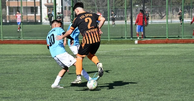 Kayseri 1. Amatör Küme de ikinci yarı başladı Oynanan 10 maçta tam 44 gol atıldı Kayseri Haberleri