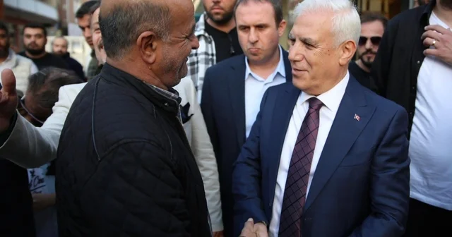 Büyükşehirden emeklilere yeni yıl müjdesi Yeni yıl öncesi ihtiyaç sahibi emeklilere, 2 bin 500 lira destek Bursa Haberleri