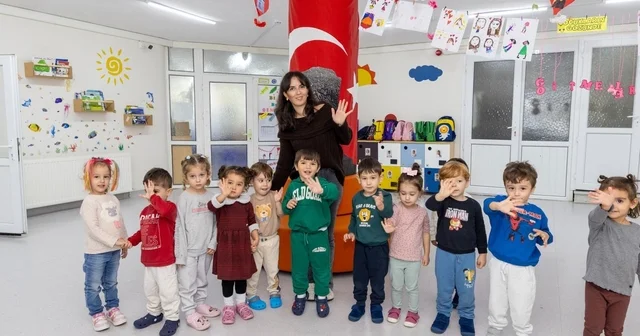 Eğitim gördüğü anaokuluna öğretmen oldu İzmir Haberleri