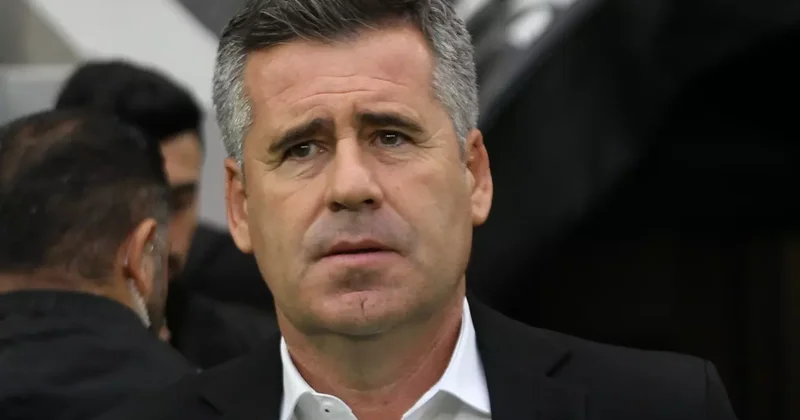 1. Lig ekibi 3 kupalı teknik adamla anlaştı