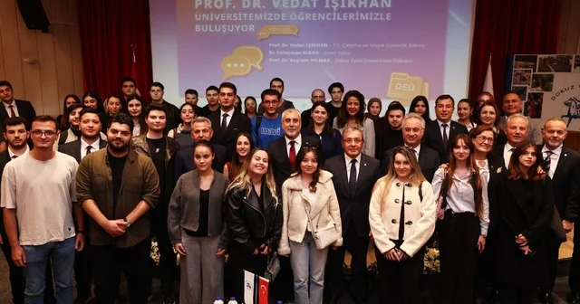 Bakan Işıkhan, İzmir de öğrencilerle bir araya geldi İzmir Haberleri