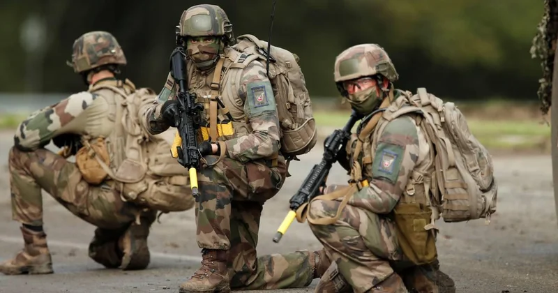 Fransız Parlamentosunda ordunun güçlendirilmesine ilişkin oylama yapılacak