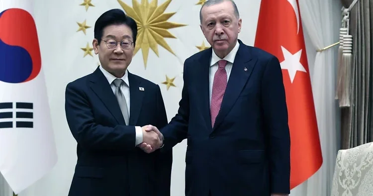 Son dakika... Cumhurbaşkanı Erdoğan ve Güney Kore Devlet Başkanı Myung dan önemli açıklamalar
