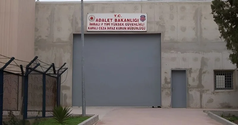 Süreçten halk bir yana, AKP li vekillerin bile bilgisi yok! Öcalan a helikopter planı