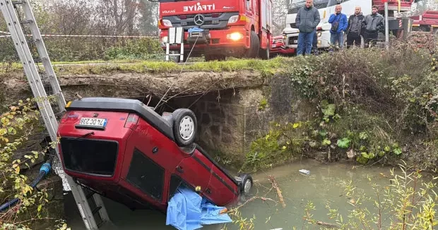 Bartın haberleri Bartın da korkunç kaza: 2 ölü, 1 ağır yaralı! 24 Kasım 2025