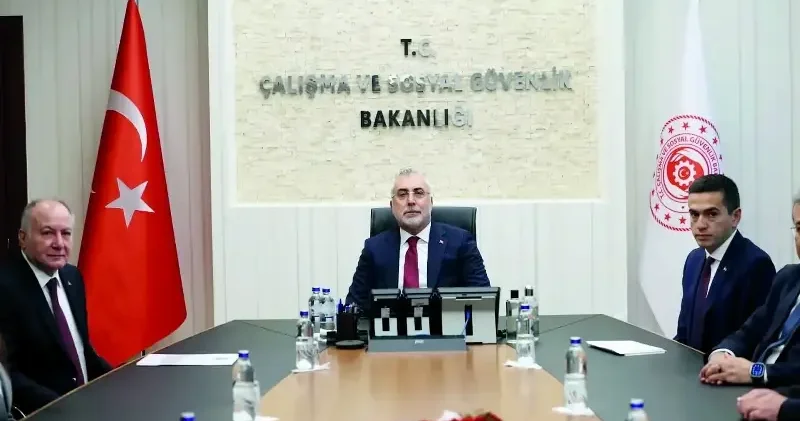 Asgari ücret 28 bin 75 TL Ekonomi Haberleri