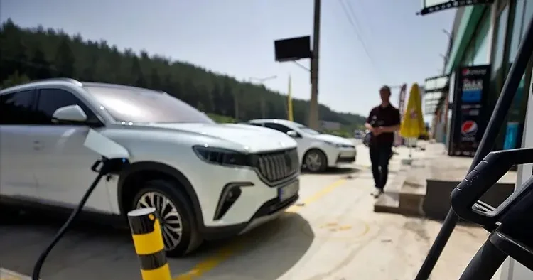 Elektrikli araçlarda Türkiye sürprizi! Zirveye oynuyor