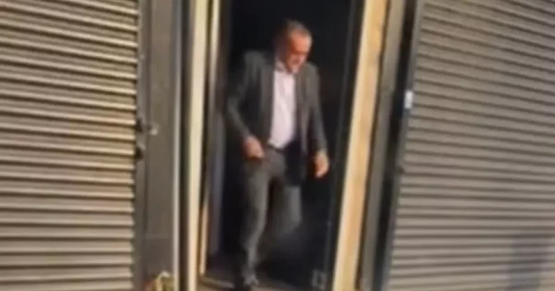 Cezaevi müdürü genelevden çıkarken yakalandı