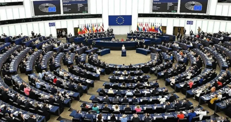 ABD nin vize kısıtlamasına Avrupa dan tepki: Bu kararı geri çekin!