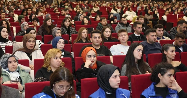 Genç Takım Projesi nin tanıtımı yapıldı Afyonkarahisar Haberleri
