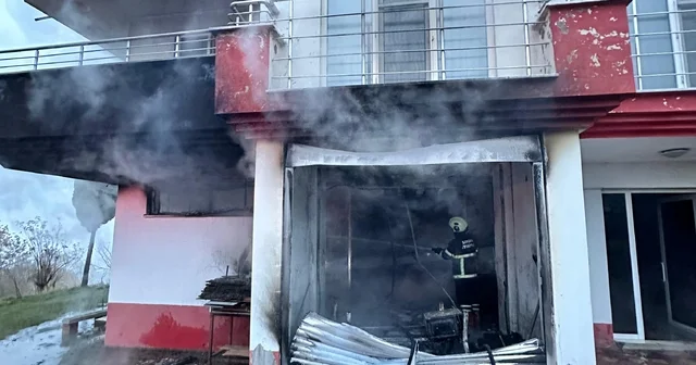 Samsun da yangın çıkan binada hasar oluştu Samsun Haberleri