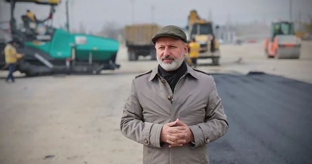 Kocasinan Belediyesi 8 yılda 1085 kilometre yol yaptı Kayseri Haberleri