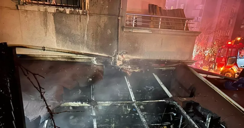 İstanbul da iş yeri yangını! Patlamalar binayı alev topuna çevirdi