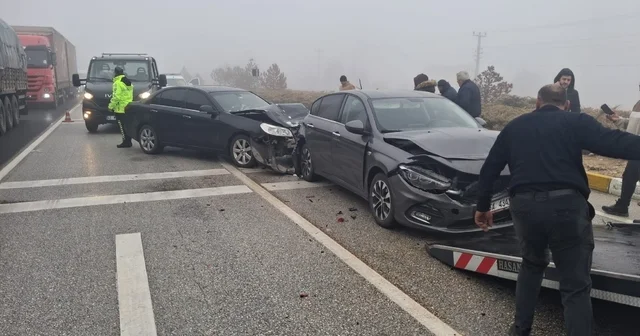 Kulu da yoğun sis ulaşımı olumsuz etkiledi Konya Haberleri