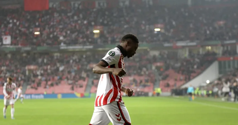 Transferde ilk bombayı Fenerbahçe patlattı Sözcü Gazetesi