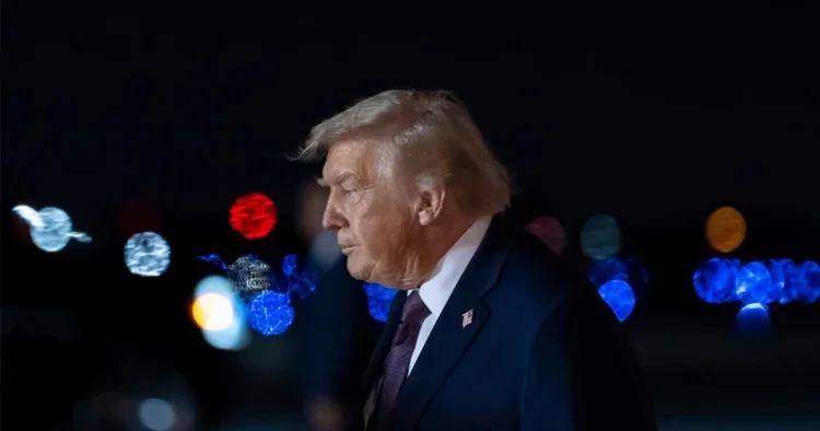 Epstein dosyalarındaki Trump detayı tartışmalara yol açtı