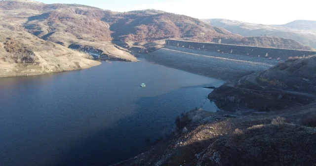 Kenti kuraklık endişesi sardı, barajdaki su seviyesi kuraklığı gözler önüne serdi Yozgat Haberleri