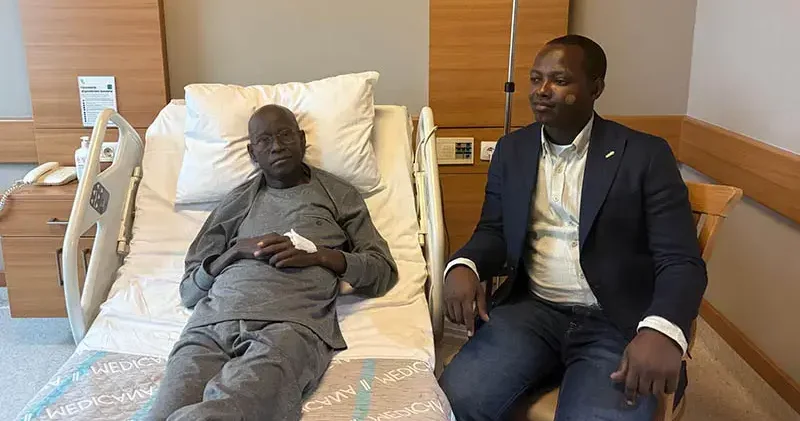 Burundili hasta, Türkiye de yapılan nakille hayata tutundu
