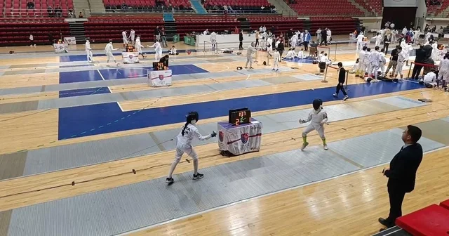 Elazığlı Elif Reyyan eskrimde Türkiye şampiyonu Elazığ Haberleri