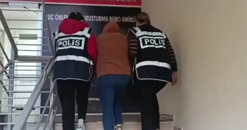 Kadın hırsız 28 yıl hapisle aranıyordu: Polis kıskıvrak yakaladı İzmir Haberleri